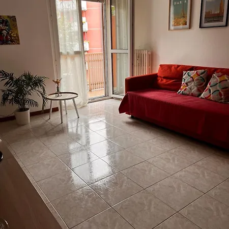 Casacarmela 7min Linate 4min Unipol Arena-near Station & Fast Wifi-tram Diretto Per Il Duomo *