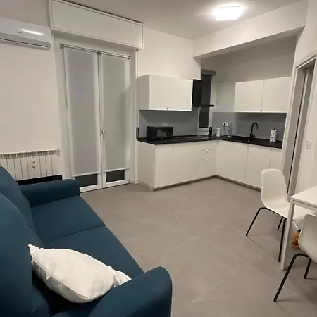 Bright Loft Near San Siro And Citylife Shopping District Mailand