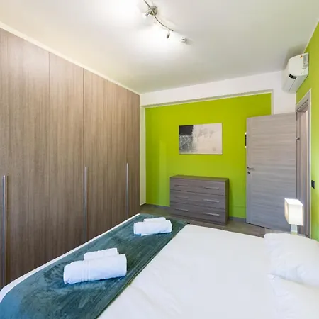 Bright And Quiet - Elegant *