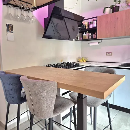 Flat Isola - New Opening * 밀라노