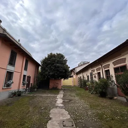Cozy Near Dergano Metro Station *