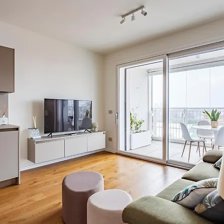 The Luxe Naviglio - 5 Min From Metro M4 Frattini * Милан