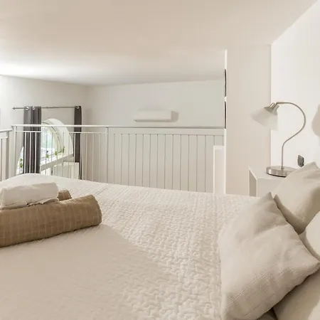 Alessia's Flat - Portello 2 Appartement *