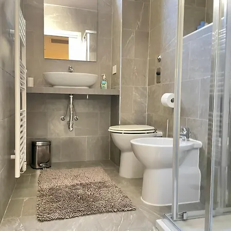 Myhome Design Luxury In Near Duomo Милан