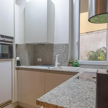 Appartamento Cenacolo, Corso Magenta, Milan's Historic Center *