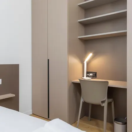 I-host - Modern Citylife Bovisa Apartment Milan