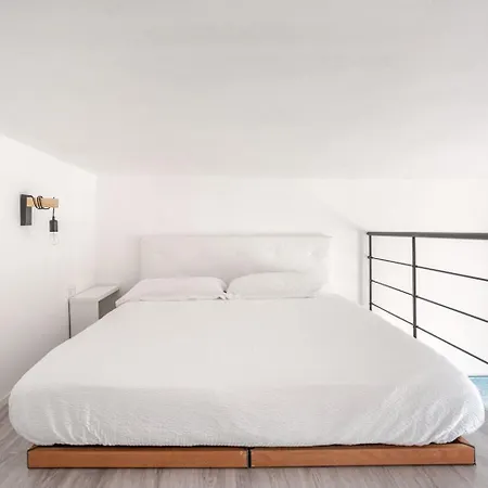 Esclusivo Loft Milanese * Milan