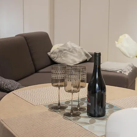 Porta Venezia - 10 Minuti Dal Duomo Apartment Milan