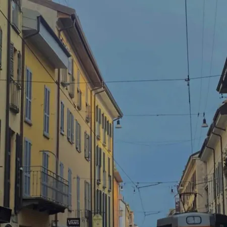 Apartment Milan's Secret Courtyard - Historic Center