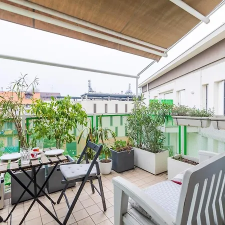 Apartman Stylish Flat In Nolo District By Metro Rovereto *