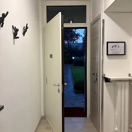 Tulipe House Apartment *