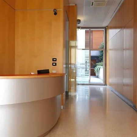 アパート Casabella Design With Balcony Navigli Area ミラノ