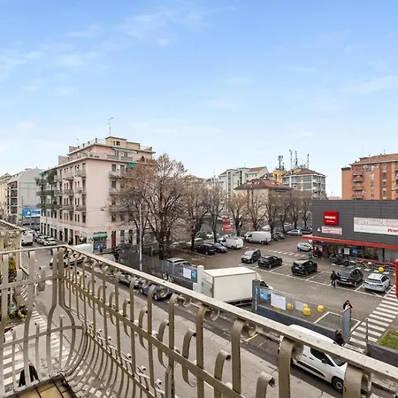 Modern Apartment, Cimiano Metro, Wifi, Ac *