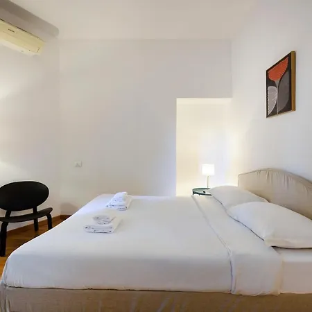 Vigoni 4 - Fabulous For 6 People Milán