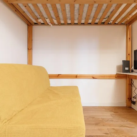 Guesthost - Corvetto Comfy Mediolan