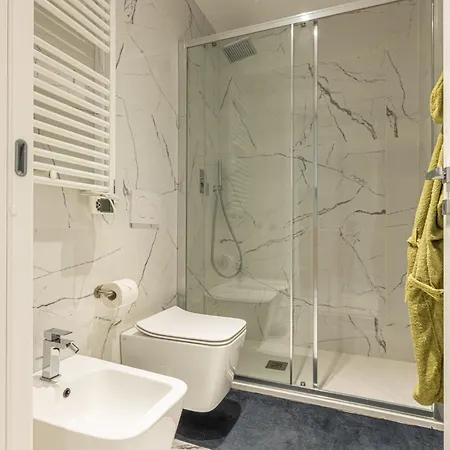 アパート Cozy Loft In Charme Position Porta Venezia