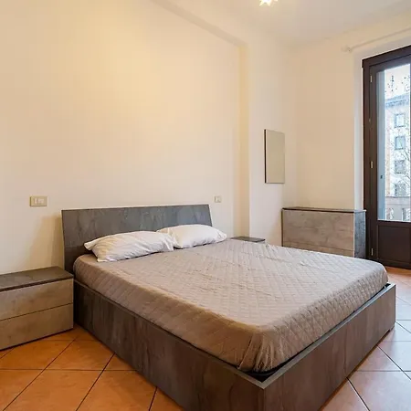 아파트 Elegant Certosa - 5 Minutes From The Duomo 밀라노