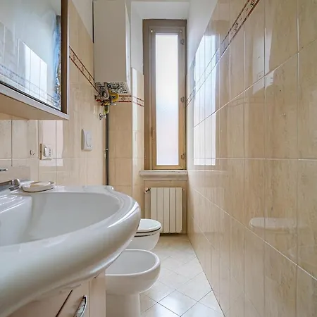 Elegant Certosa - 5 Minutes From The Duomo 아파트 *