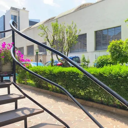 Cozy Modern 1 Bedroom 15 Min From Duomo Apartamento *
