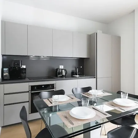 Easylife - - Bixio 17 P1 - Porta Venezia Apartman