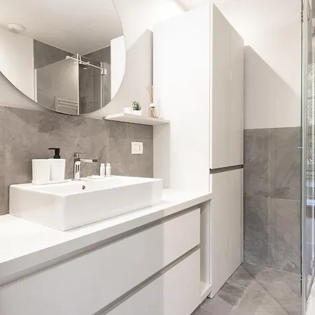 Easylife - - Bixio 17 P1 - Porta Venezia *