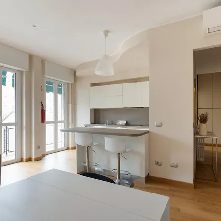 Guesthost - Bright Gambara Appartement Milan