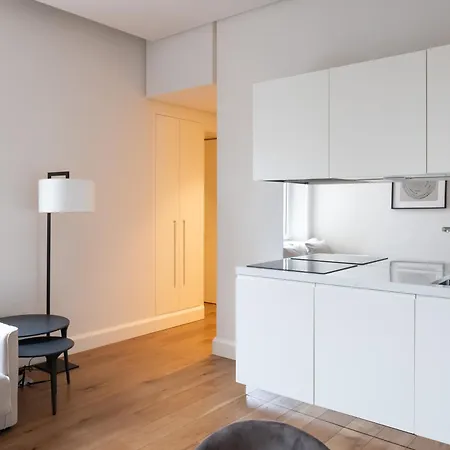 Elegante E Raffinato Bilocale G In Piazza Affari Apartmán *
