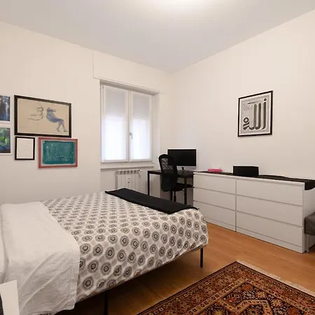 Bright Large In Apartamento