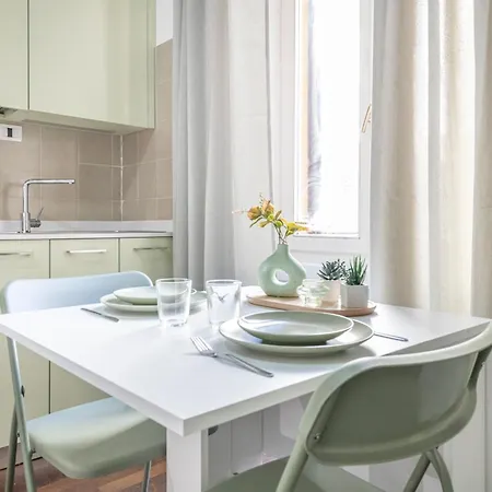 Easylife - - Castaldi 19 - Porta Venezia *