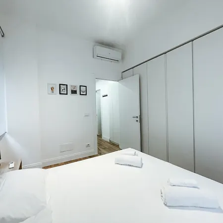 Ricciarelli Suite, Design *