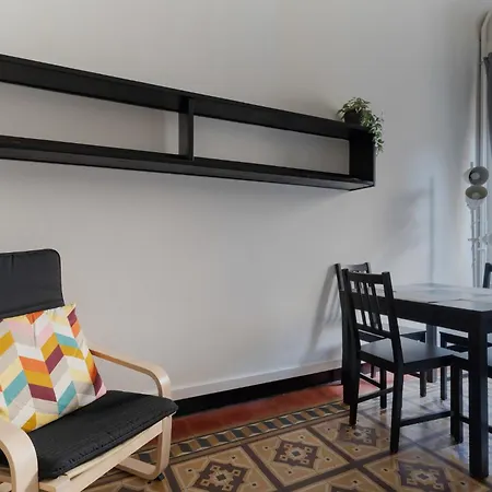 Guesthost - Porta Romana Lovely アパート