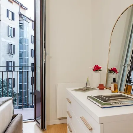 Keys Of Italy - Arese - 1bdr Zona Isola Lejlighed *