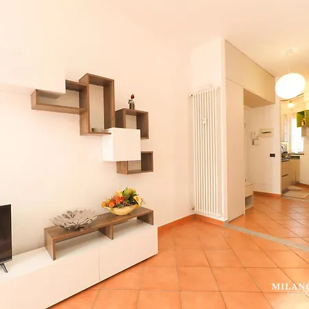 Porta Vittoria - * Milán