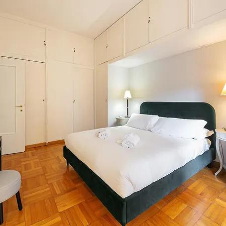 Santa Sofia M4 Chic - Center *