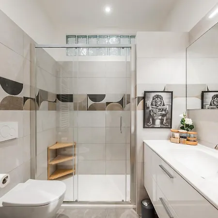 Misurata 아파트 *