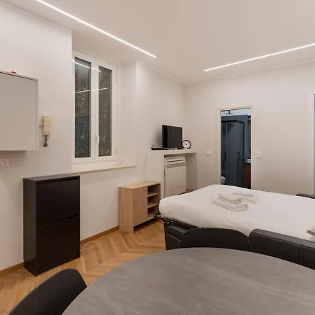 Brera - Ponte Vetero - Castello Monolocale In Centro * Mediolan