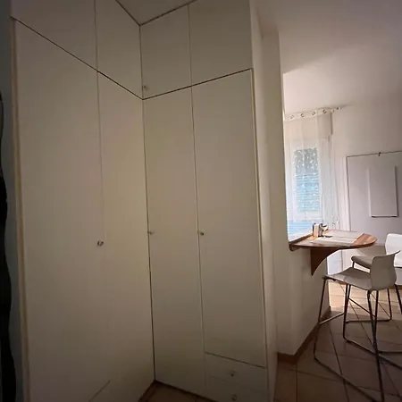 Apartmán Cozy In Bovisa, Close To Tram Bus And Train