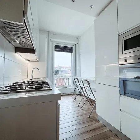 Macchi - Station Rooftop -