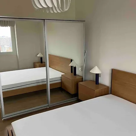 Design And Comfort In West * Mediolan