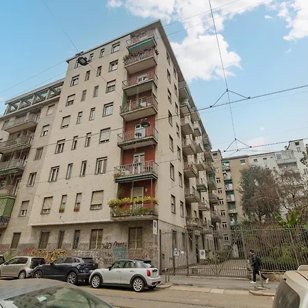Bnbest Golden Darsena 4 Pax Apartment Milan