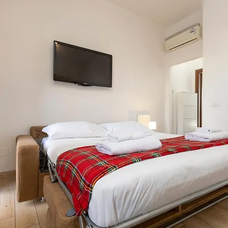 Porta Romana District - New Bright Apartament Mediolan