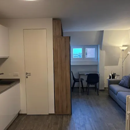 アパート San Siro Apartment, *