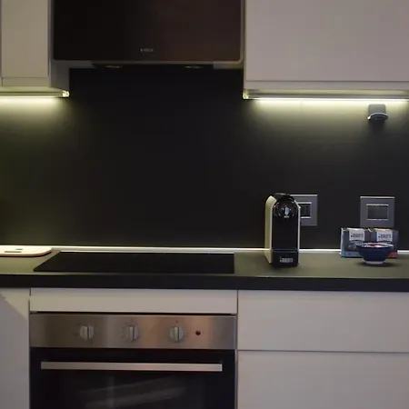 Bilocale Comfort & Cozy A 1 Min Dalla Metro X Duomo Milán