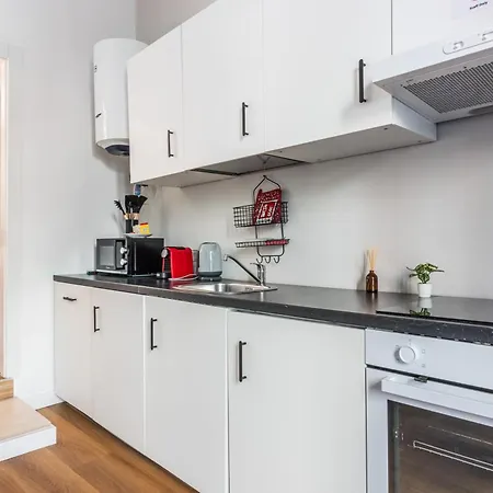 Appartement Bilocale Citylife - Metro De Angeli 3 Min, San Siro E Rho Fiera Diretti, Self Check-in