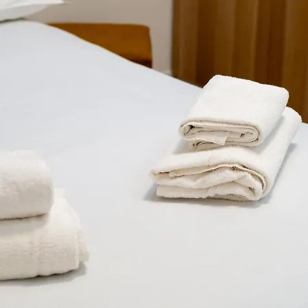 2 Apt, M3 Affori 15 Min To Duomo E Wifi Mediolan