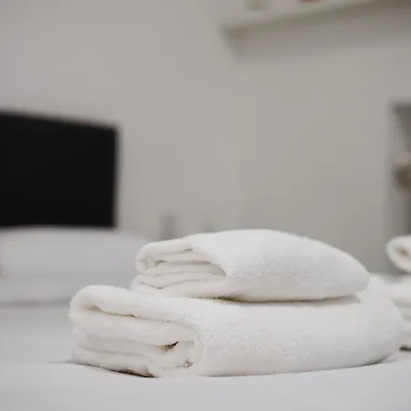 Just Urban Stays - Stylish Studio 25 Min From Milan Duomo Апартаменты