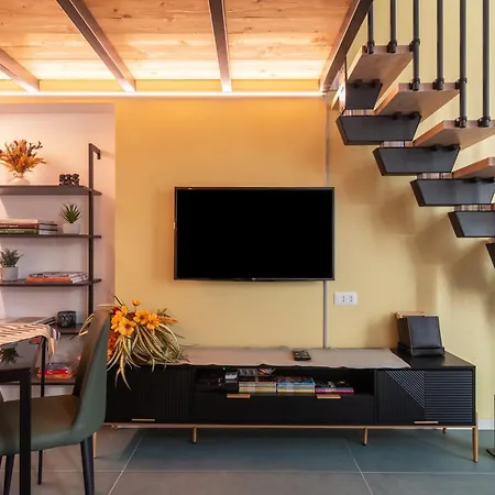 Modern Loft - Rho Fiera & San Siro - アパート ミラノ