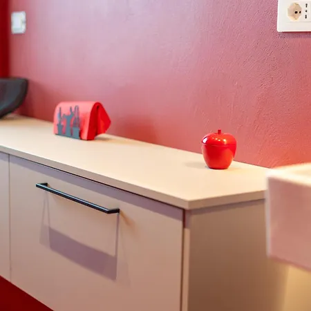 L55 Design With Garage Appartement
