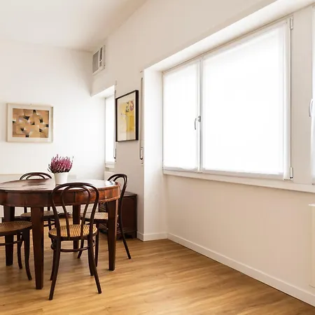 Apartment Youhosty - Porta Romana 51 *