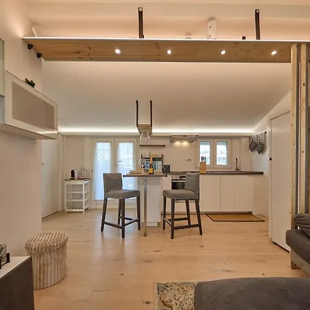 S&m - Penthouse With Terraces In